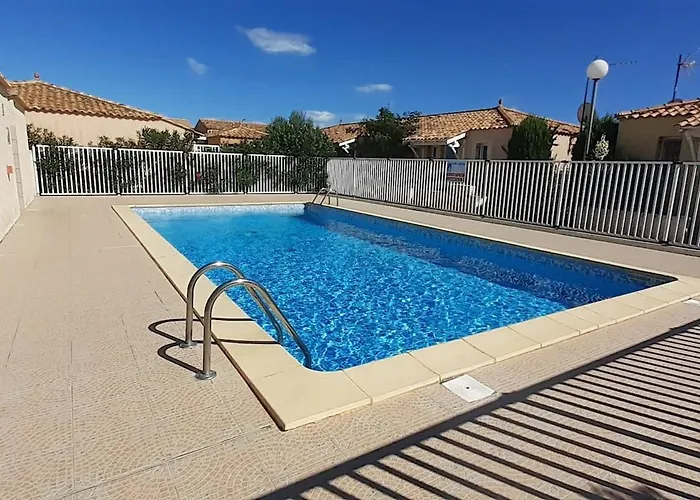 Holiday home Pavillon Avec Piscine A Deux Pas De La Gruissan