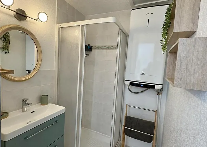 Pavillon Avec Piscine A Deux Pas De La Holiday home